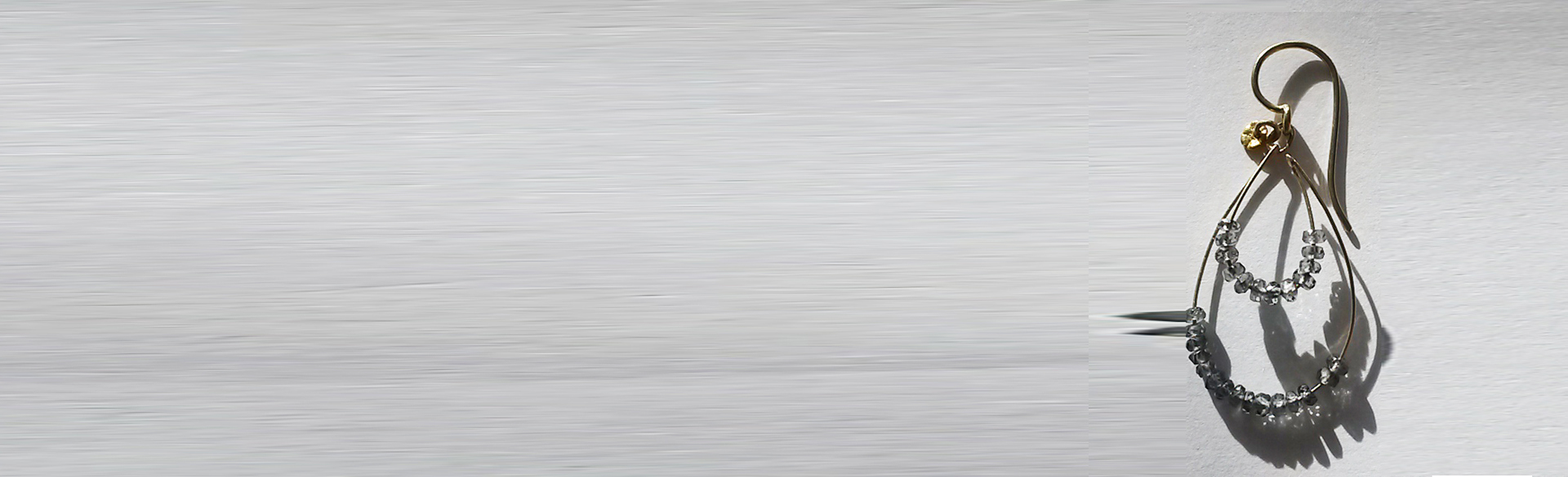 https://www.safiro-unikatschmuck.de/wp-content/uploads/2018/07/AU_Ohr_Titel_1920.jpg